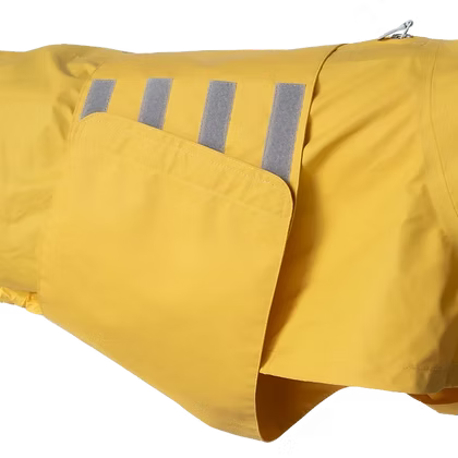 Cloud7 Dog Raincoat Hamburg | Safron | Luksusmodel for hunde foretrækker at undgå regnen helt,